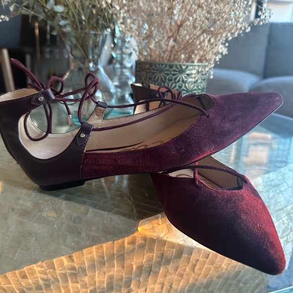 Sam Edelman Strappy Flat - Picture 2 of 3